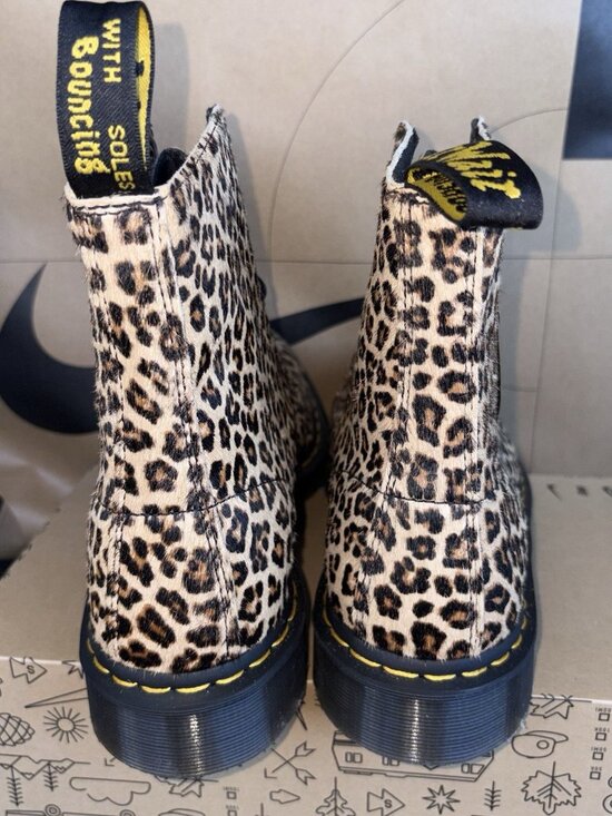 NEW Dr Martens 1460 Pascal Mini Leopard Bovine Hair Lace Up Boots Men’s Size 11